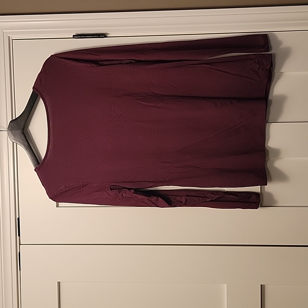 Workout tee - Picture 3 of 3